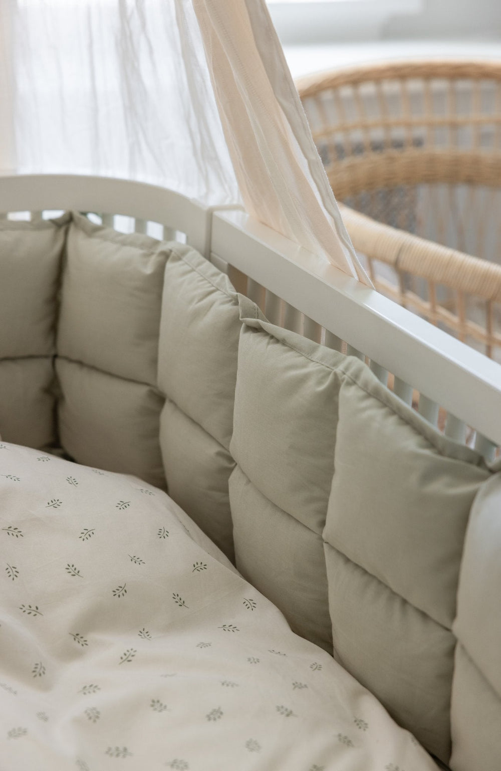 Spjälsängsskydd Kapok 360 cm - Mist Green - detalj 1
