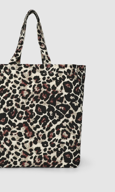 STILLG-SAC0018329001-S257-DETAIL1.png