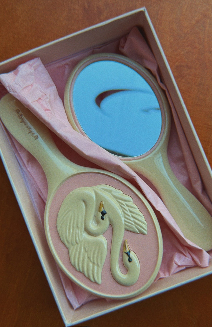 Swan Beauty Set